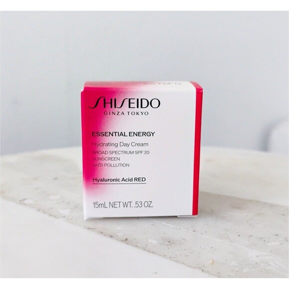 Shiseido Essential Energy Hydrating Day Cream 15ml Mini Travel Size | NIB - Picture 2 of 5
